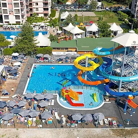 Tarsis Club And Aquapark Neszebar